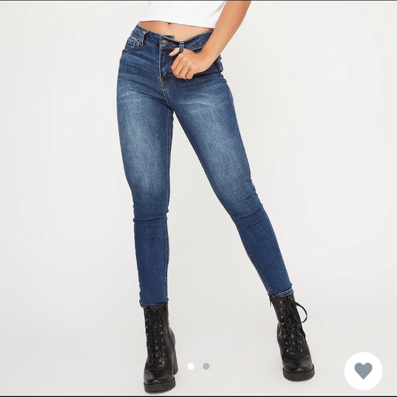 MID RISE JEANS! PUSH UP! - Picture 2 of 2